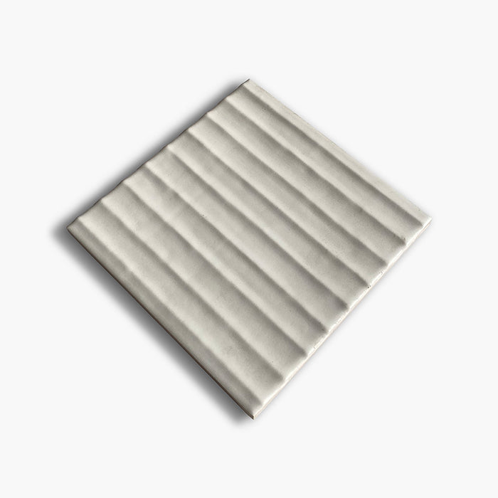 Foto del rivestimento Moon Wave Matt della collezione FLOW di Keradom.