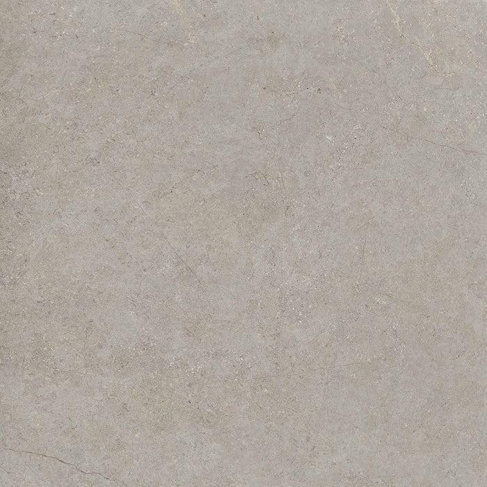 dettaglio piastrella in gres porcellanato effetto pietra naturale 80x80 della collezione La Geoteca nella colorazione Vicenza di gardenia orchidea da esterno R11