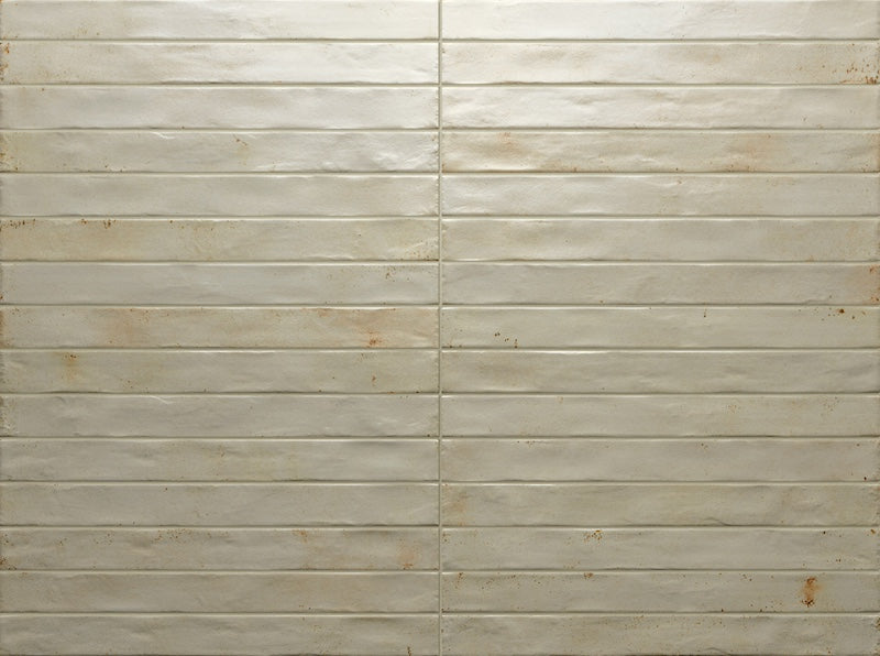 Dettaglio posato piastrella per pavimento e rivestimento in gres porcellanato effetto mattoncino opaco 4.8x45 cm della collezione Graffiti, colore Ivory di Ceramica Rondine