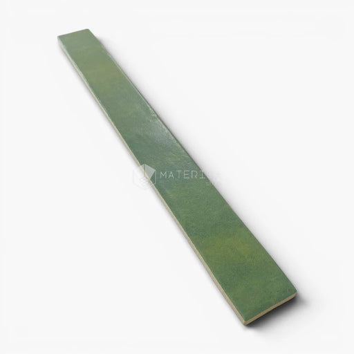 Foto piastrella per pavimento e rivestimento in gres porcellanato effetto mattoncino opaco 4.8x45 cm della collezione Graffiti, colore Green di Ceramica Rondine