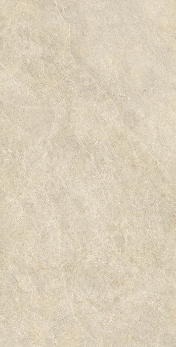 Piastrella Dolomia Beige di Herberia Ceramiche in gres porcellanato effetto pietra 60x120 cm per pavimenti e rivestimenti esterni contemporanei.