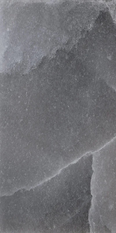 Piastrella in gres porcellanato effetto marmo naturale della collezione Himalaya di Ceramica Rondine, formato 60x120 cm, colore Black