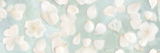 piastrella Petali Smeraldo della collezione Onici di Herberia Ceramiche in formato 33x100