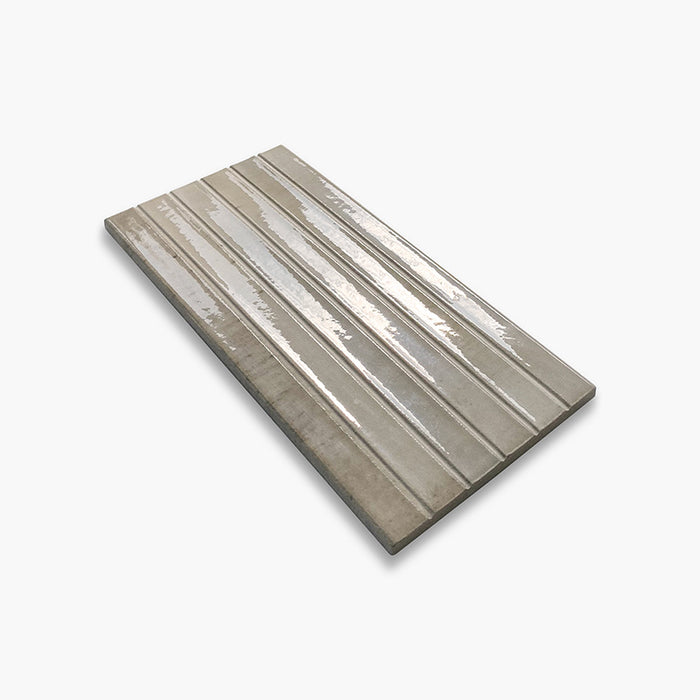 Foto Piastrella da rivestimento in gres porcellanato serie Home di Keradom, colore Ash formato 12.5x25