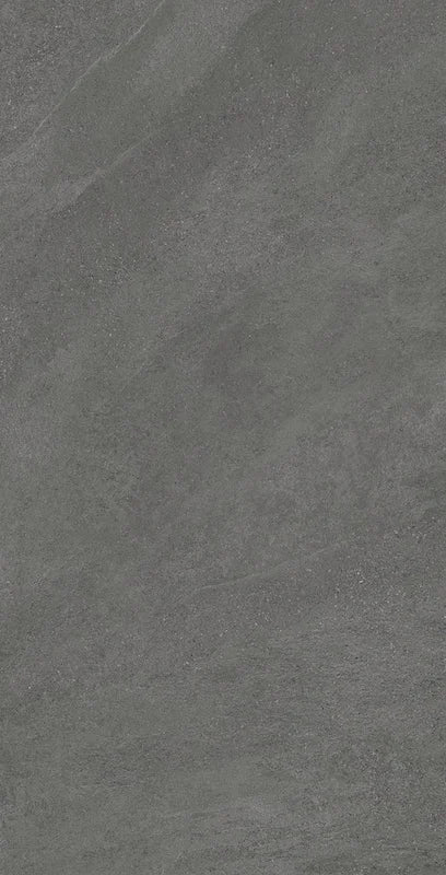 Piastrella ArkiStone Carbone di Idea Ceramica in gres porcellanato effetto pietra 60x120 cm per pavimenti e rivestimenti contemporanei