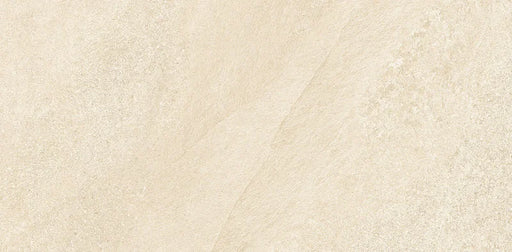 Piastrella ArkiStone Vanilla di Idea Ceramica in gres porcellanato effetto pietra 22x44 cm per pavimenti e rivestimenti esterni contemporanei