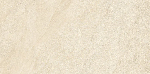 Piastrella ArkiStone Vanilla di Idea Ceramica in gres porcellanato effetto pietra 22x44 cm per pavimenti e rivestimenti contemporanei