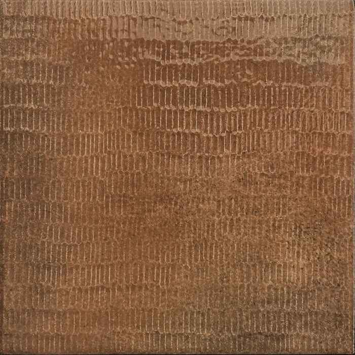 Dettaglio piastrella per rivestimento in gres porcellanato effetto Scalpellato lucido Square 16,5x16,5 cm della collezione Inciso, colore Earth di Ceramica Settecento