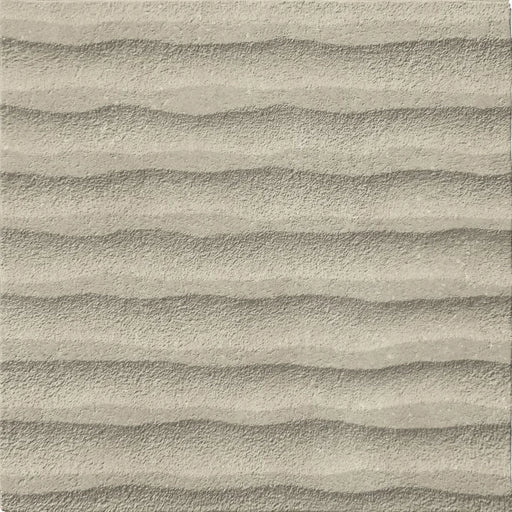 Dettaglio Piastrella da rivestimento in gres porcellanato serie Terracreta di Marca Corona, effetto creta rigato, formato 20x20 cm, Colore Terra Rilievo Argilla