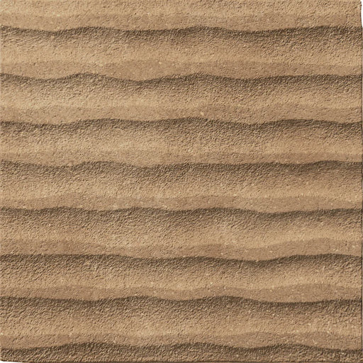 Dettaglio Piastrella da rivestimento in gres porcellanato serie Terracreta di Marca Corona, effetto creta rigato, formato 20x20 cm, Colore Terra Rilievo Chamotte