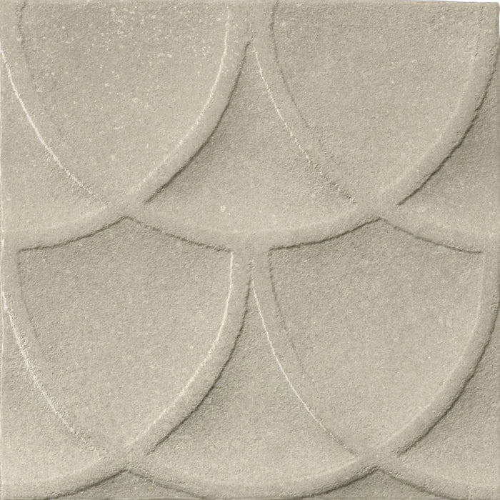 Dettaglio Piastrella da rivestimento in gres porcellanato serie Terracreta di Marca Corona, effetto creta tridimensionale, formato 20x20 cm, Colore Forma Argilla