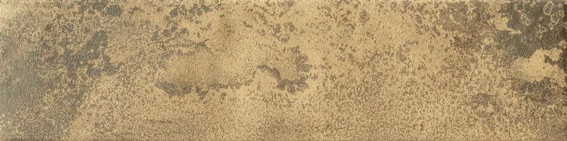 Dettaglio Piastrella da rivestimento in gres porcellanato serie Miniature Fuoco di Marca Corona, effetto mattoncino e metallo ossidato, formato 6x24 cm, Colore Oro Brunito