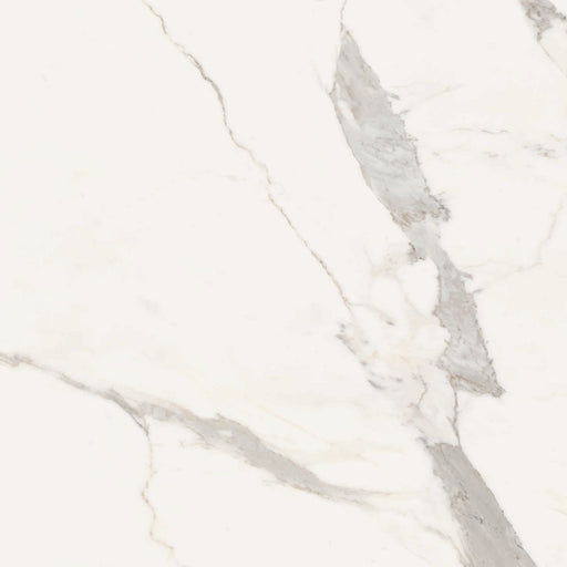 Dettaglio piastrella per pavimenti e rivestimenti in gres porcellanato effetto marmo bianco della collezione Versilia di Ceramiche Keope, formato 120x120, colore Assoluto White