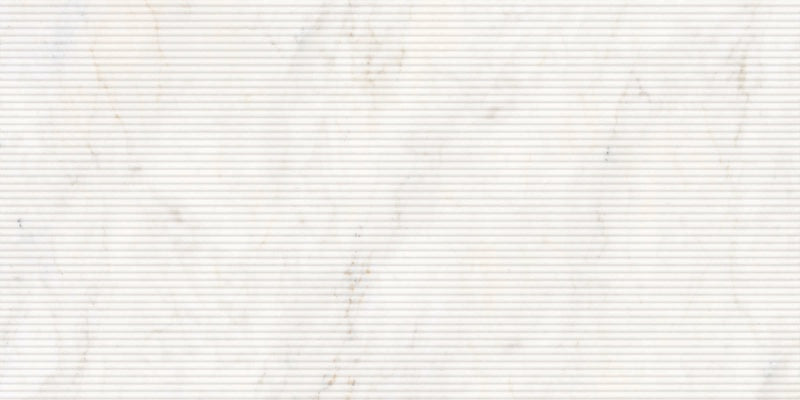 Dettaglio piastrella per rivestimenti in gres porcellanato effetto marmo bianco della collezione Versilia di Ceramiche Keope, formato 60x120, colore Michelangelo White