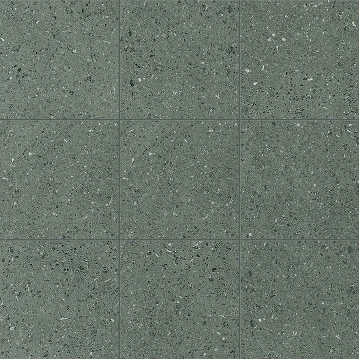 Dettaglio Piastrella da pavimento e rivestimento in gres porcellanato serie Terrasale di Marca Corona, effetto graniglia, opaco, formato 20x20 cm, Colore Bosco