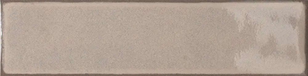 Dettaglio piastrella per rivestimento in ceramica effetto mattoncino Lucido 7,6x30,5 cm della collezione Karma, colore Ecru di Ceramica Settecento