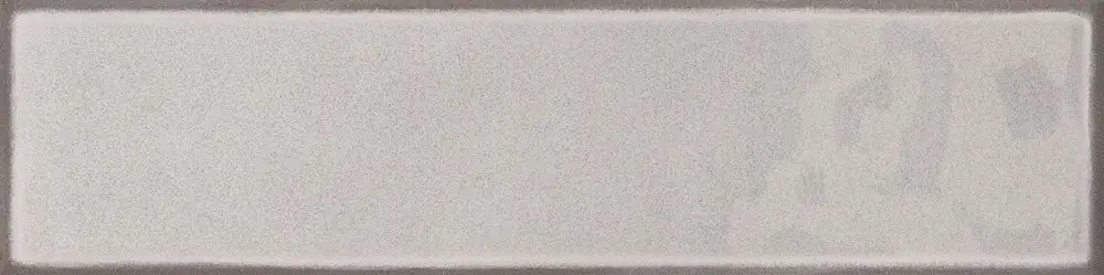 Dettaglio piastrella per rivestimento in ceramica effetto mattoncino Lucido 7,6x30,5 cm della collezione Karma, colore Perla di Ceramica Settecento