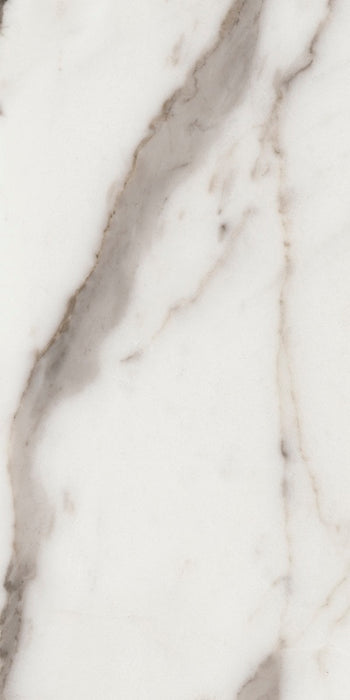 Dettaglio piastrella in gres porcellanato effetto marmo, Ceramiche Keope - Collezione Elements Lux, formato 60x120 cm, finitura natural r9, colore Calacatta. Ideale per pavimenti e rivestimenti di design.