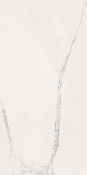 Dettaglio piastrella in gres porcellanato effetto marmo, Ceramiche Keope - Collezione Elements Lux, formato 60x120 cm, finitura lappata, vellutata al tatto, colore Calacatta Gold. Ideale per pavimenti e rivestimenti di design.