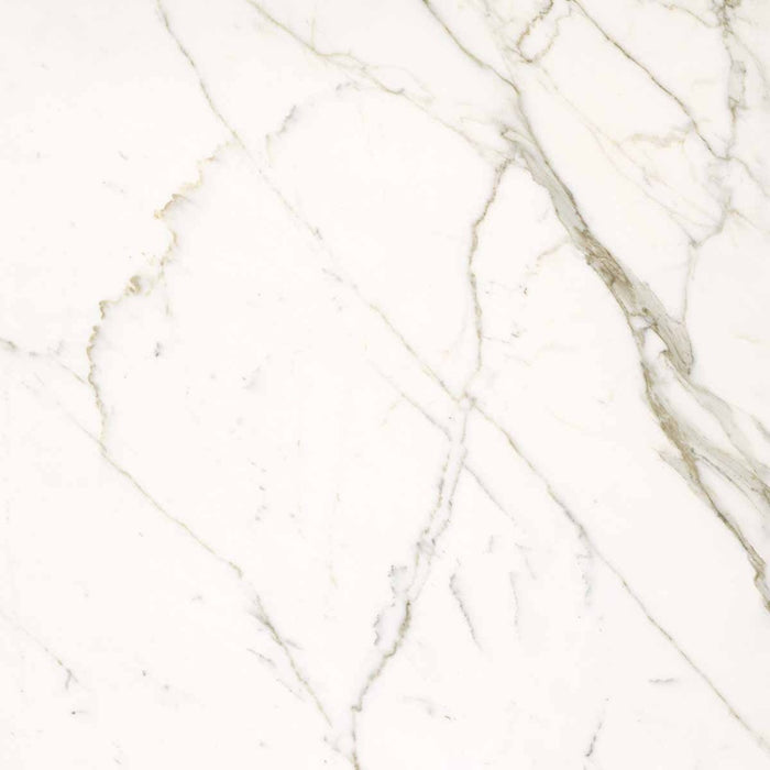 Dettaglio piastrella in gres porcellanato effetto marmo, Ceramiche Keope - Collezione Elements Lux, formato 60x60 cm, finitura natural r9, colore Calacatta Statuarietto. Ideale per pavimenti e rivestimenti di design.