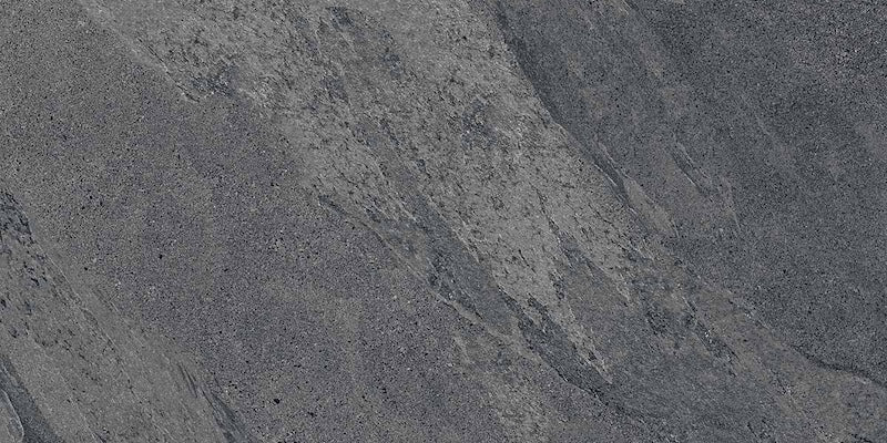 dettaglio piastrella per pavimento e rivestimento effetto pietra ardesia. collezione Ubik, formato 30x60    per esterni, colore Anthracite