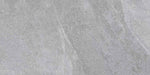 dettaglio piastrella per pavimento e rivestimento effetto pietra ardesia. collezione Ubik, formato 30x60 per esterni, colore Grey