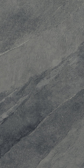 dettaglio piastrella per pavimento e rivestimento effetto pietra ardesia. collezione Ubik, formato 60x120, colore Anthracite