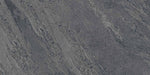 dettaglio piastrella per pavimento e rivestimento effetto pietra ardesia. collezione Ubik, formato 30x60, colore Anthracite