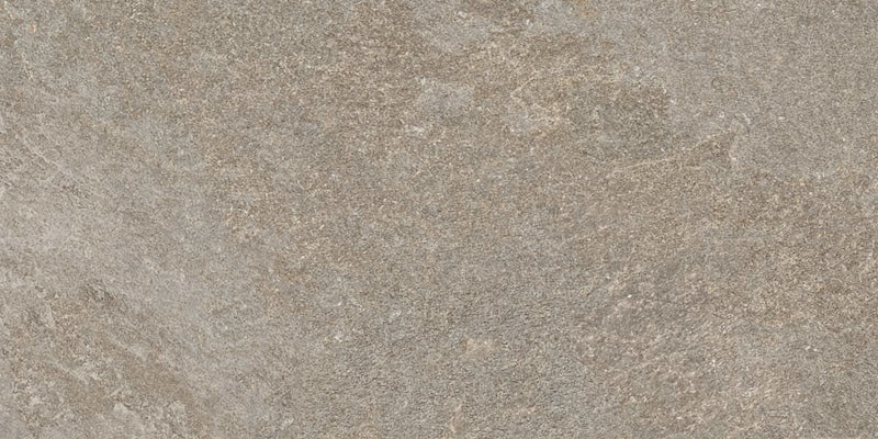 dettaglio piastrella per pavimento e rivestimento effetto pietra quarzite. collezione Arkè, formato 30x60 per esterni, colore Clay