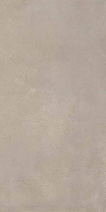 Dettaglio piastrella in gres porcellanato effetto metallo. Plate di ceramiche keope 60x120 colore Tin