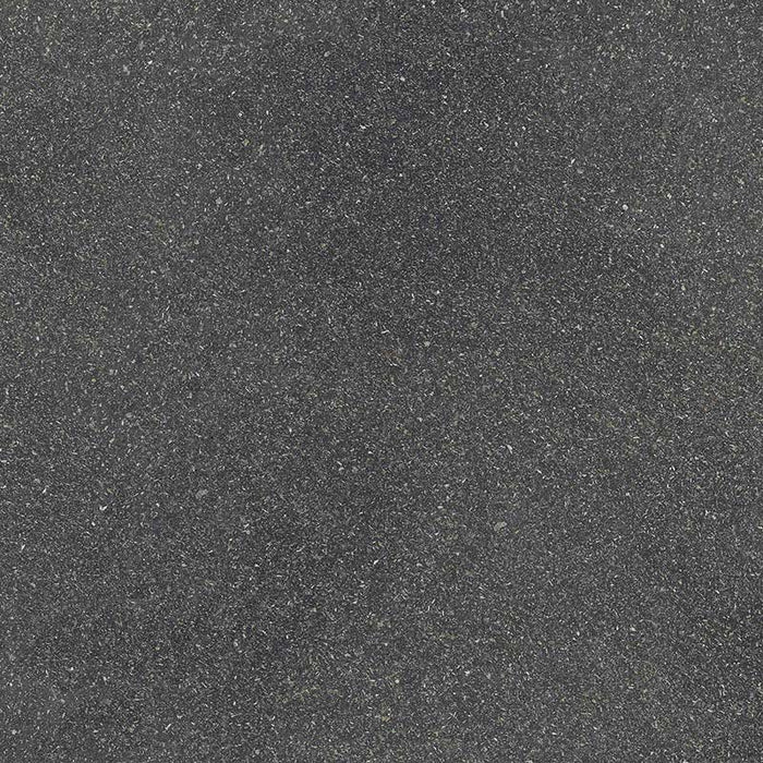 Dettaglio piastrella per pavimenti e rivestimenti in gres porcellanato effetto pietra lavica della collezione Lavica Formato 80x80, colore Anthracite