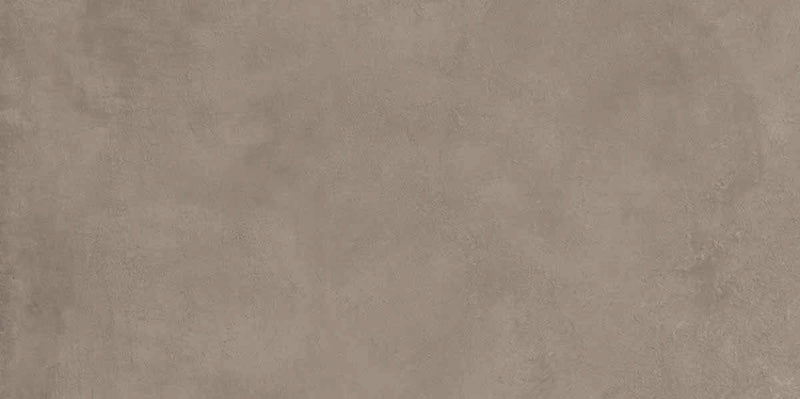 Piastrella per pavimenti e rivestimenti in gres effetto cemento della collezione Moov Up di ceramiche Keope, formato 30x60 cm, colore Tobacco