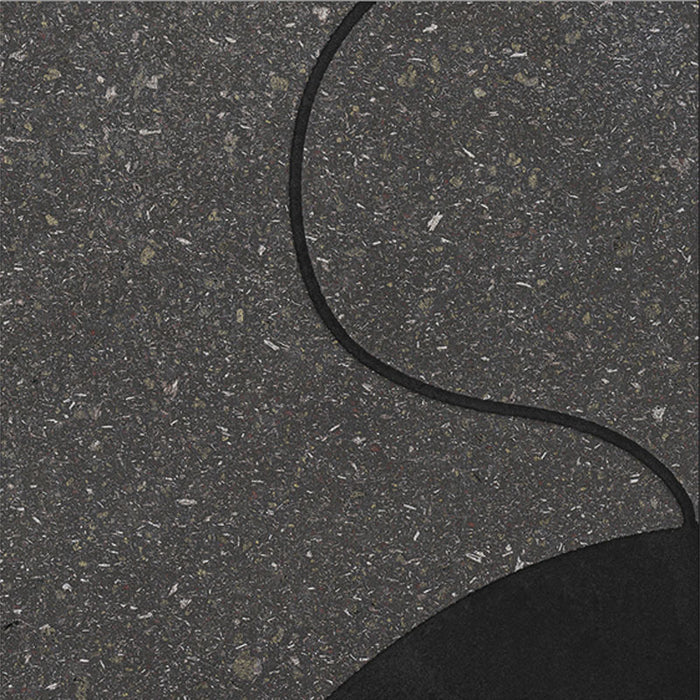 dettaglio piastrella per rivestimento in gres porcellanato effetto pietra lavica opaco decorato astratto in gres smaltato lucido, formato 20x20, collezione Lavica di Keope, colore Etna Anthracite