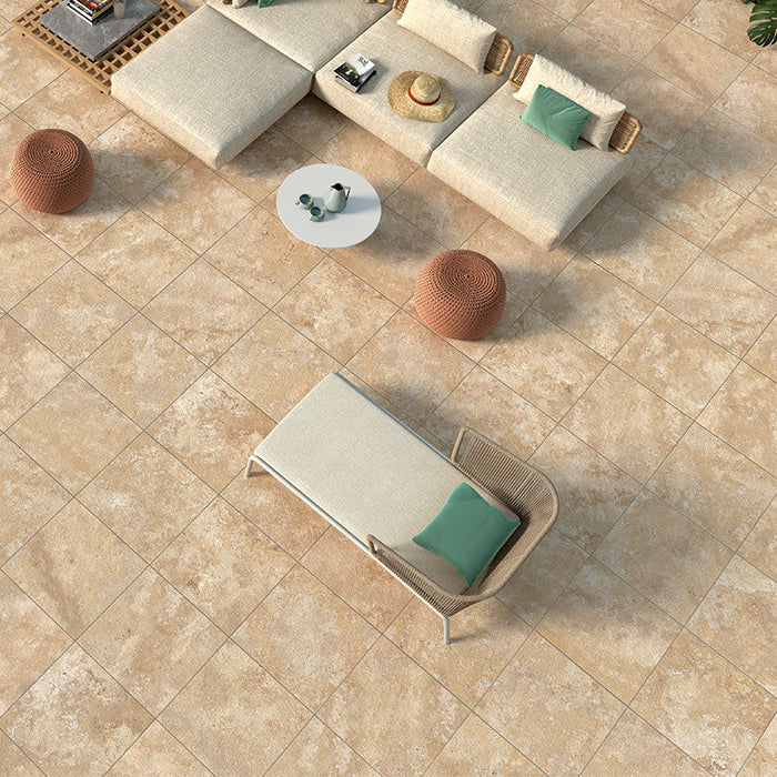 Pavimento in gres porcellanato effetto pietra per esterni. Percorsi Frame di ceramiche keope 60x60 antiscivolo colore Travertino Beige