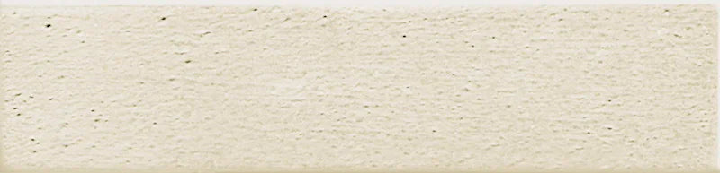 Dettaglio piastrella da rivestimento in gres porcellanato effetto materico e effetto mattoncino 4,5x18,6 cm, della collezione Koinè, colore Gesso, di Ceramica Settecento