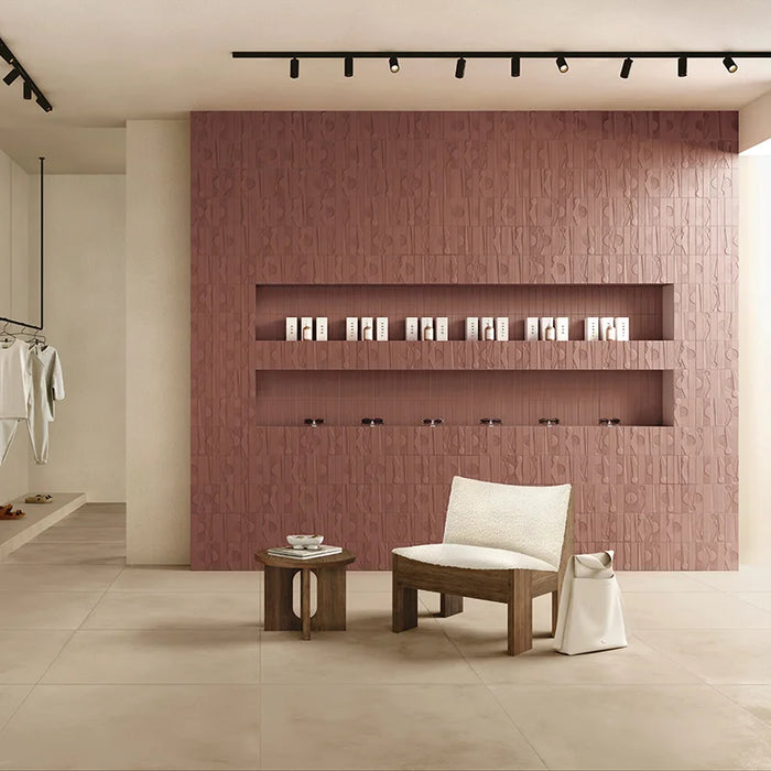 Dettaglio piastrella per pavimenti in gres porcellanato effetto resina 45x90 della collezione Koinè, colore Sabbia, di Ceramica Settecento