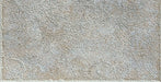 Dettaglio piastrella per pavimento in gres porcellanato effetto cotto della collezione Lathemar di Alfalux, formato 15x30 cm, colore Grigio