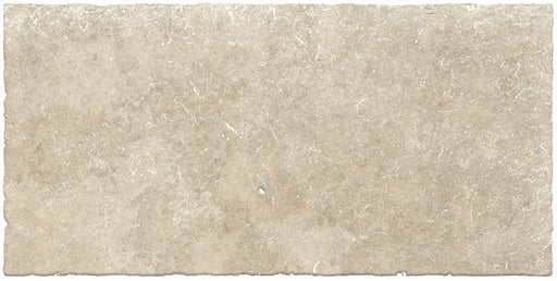 Piastrella antiscivolo R11 Levante di Savoia Italia in gres porcellanato effetto pietra 30x60 cm con bordo irregolare anticato per pavimenti esterni rustici
