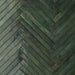 Rivestimento interno in gres porcellanato effetto mattoncino lucido posato a spina di pesce, collezione Life di Ceramica Rondine, formato 4.8x45 cm, colore Dark Green