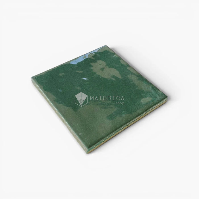 Foto piastrella per rivestimento in gres porcellanato effetto mattoncino lucido 10x10 cm della collezione Marrakech, colore Green di Ceramica Rondine