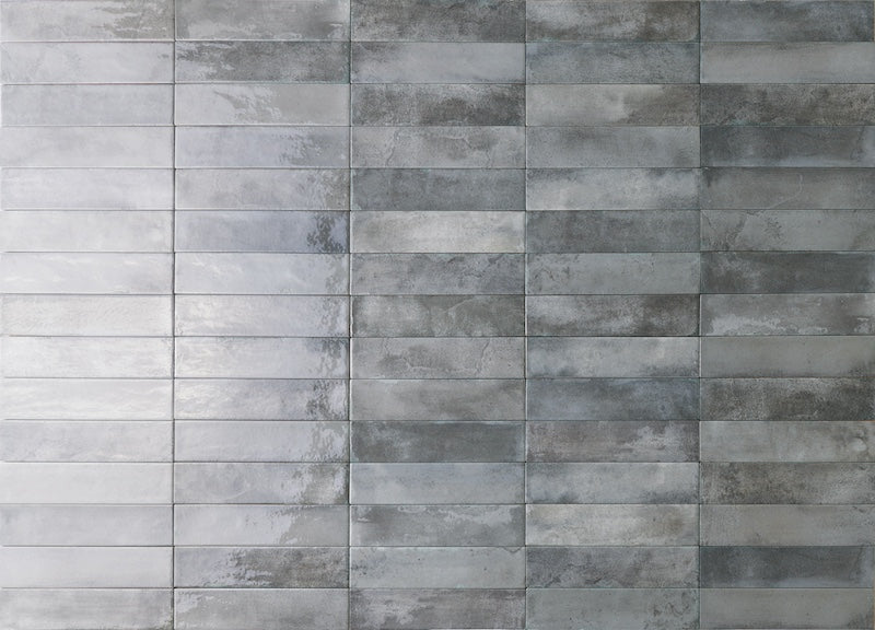 Dettaglio piastrella per rivestimento in gres porcellanato effetto mattoncino lucido 6x25 cm della collezione Mojave, colore Light Grey di Ceramica Rondine