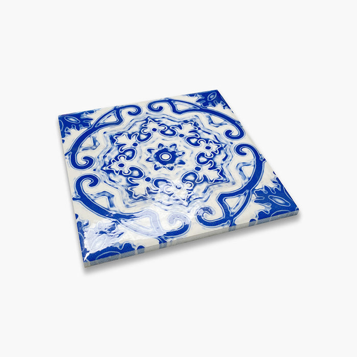 Foto piastrella in gres porcellanato stile maiolica vietrese, collezione Maioliche di ceramiche Valsecchia colore 19 15x15 