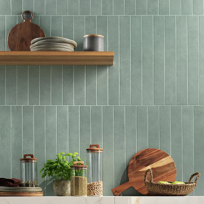 Dettaglio rivestimento in gres porcellanato serie Longarine Brio di Marca Corona, effetto mattoncino, formato 7.5x60, Colore Avena