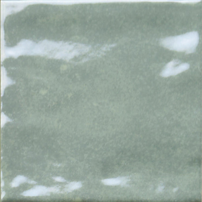 Dettaglio piastrella per rivestimento in gres porcellanato effetto mattoncino lucido 10x10 cm della collezione Marrakech, colore Sea Water di Ceramica Rondine