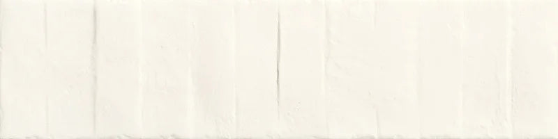 Dettaglio piastrella da rivestimento in gres porcellanato effetto matoncino 7,4x30 cm, della collezione Matter, colore Plaster Stick, di Ceramica Settecento