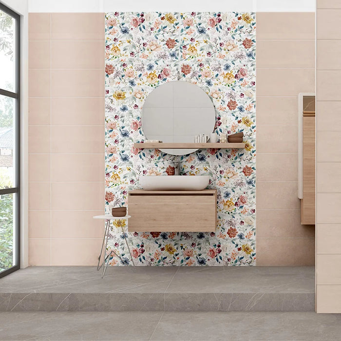 Bagno moderno elegante con rivestimento in bicottura pasta bianca effetto decoro floreale della collezione Medley di Savoia Italia, formato 25x75 colore Pop