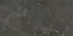 dettaglio piastrella da pavimento e rivestimento in gres porcellanato smaltato lucido effetto marmo della collezione Mito di Paul & Co Ceramiche, formato 60x120, colore Marmo antracite Soveraya Grafite