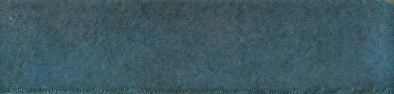 Dettaglio piastrella con rivestimento in gres porcellanato effetto mattoncino opaco 6x25 cm della collezione Noho, colore Blu di Ceramica Rondine
