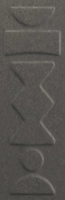 Dettaglio Piastrella da rivestimento in ceramica serie Nok di 41zero42, effetto mattoncino primitivo opaco, formato 6.5x20 cm, Colore Totem Ebony
