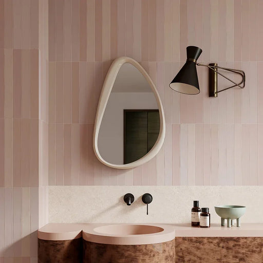 Bagno moderno Gres Neo Mild Pink 4.6x37.5 Eccentrico, effetto mattoncino opaco.